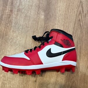 Jordan 1 Retro MCS Red White Black High-Top Cleat
